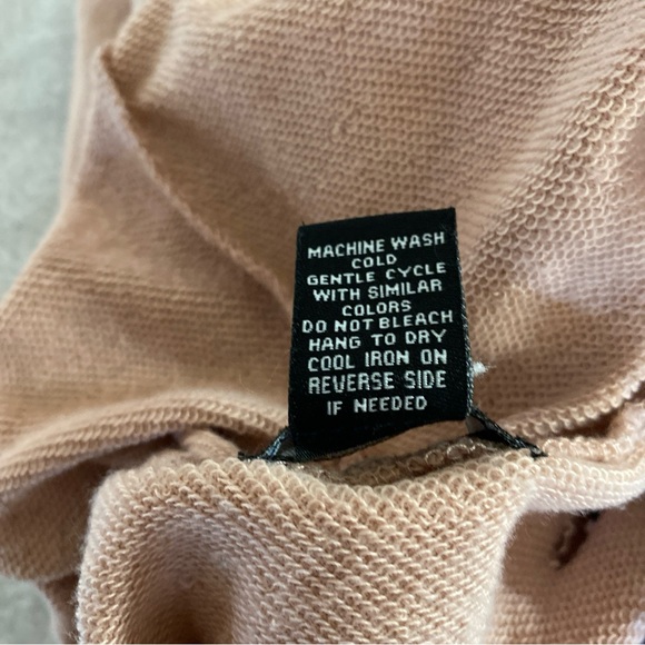 Rue21 Women M Hoodie Sweatshirt Crop Cut Out Holes Distressed Pullover Casual - Picture 9 of 11